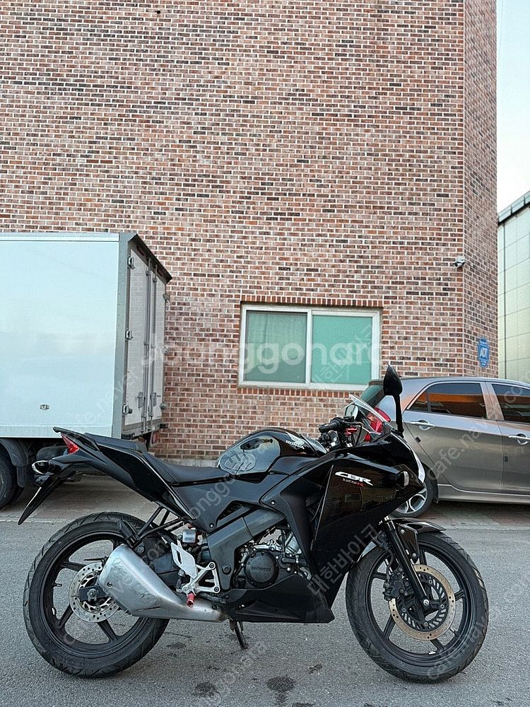 [점검완료]혼다 CBR125R 14년식 블랙 소모품올교...--4