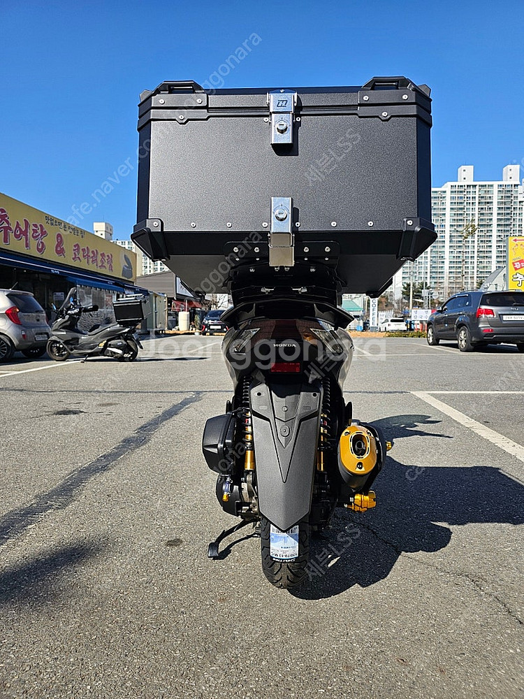 23년식 PCX ABS 160정품 업글차 팝니다.--3