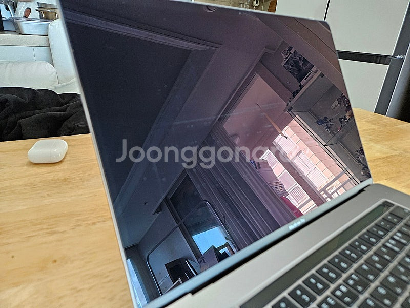 맥북프로 2019 i9 32GB 1TB 판매합니다.--3