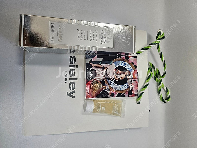 시슬리올데이올이어 새상품--0