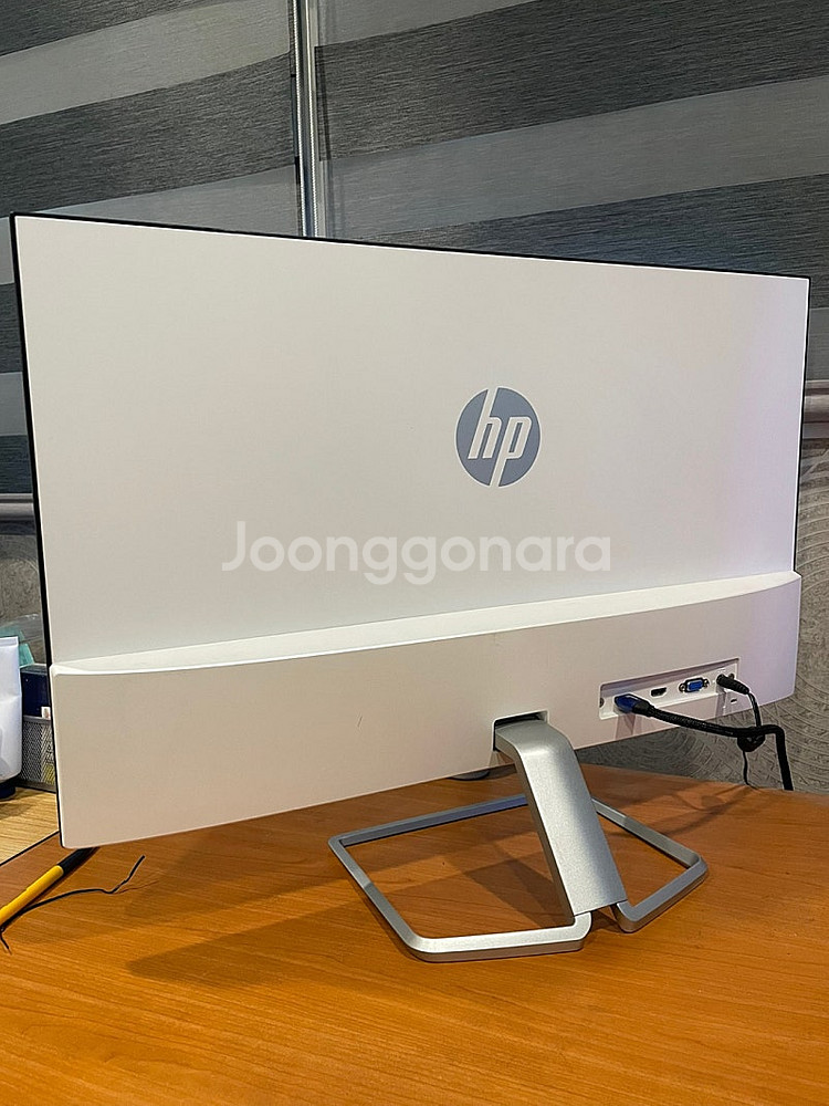 HP 27FW 모니터 판매합니다--0