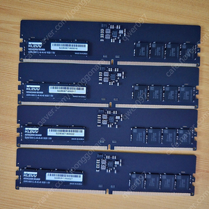 에센코어 KLEVV DDR5-5600 16GB CL46 2개 흑금치