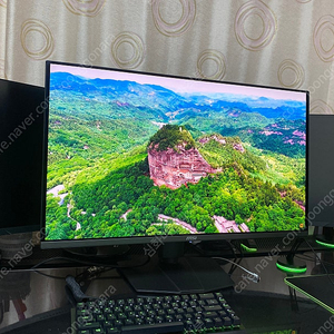 MSI MPG 321URX QD-OLED 240 4K UHD