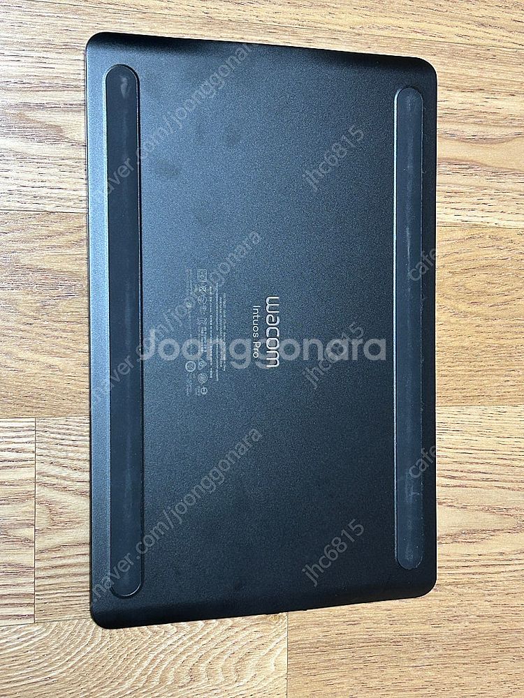 와콤 Intuos Pro M PTH-660--1