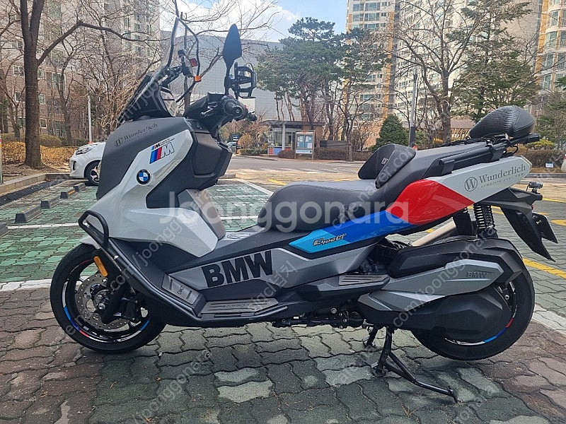 bmw c400gt--1