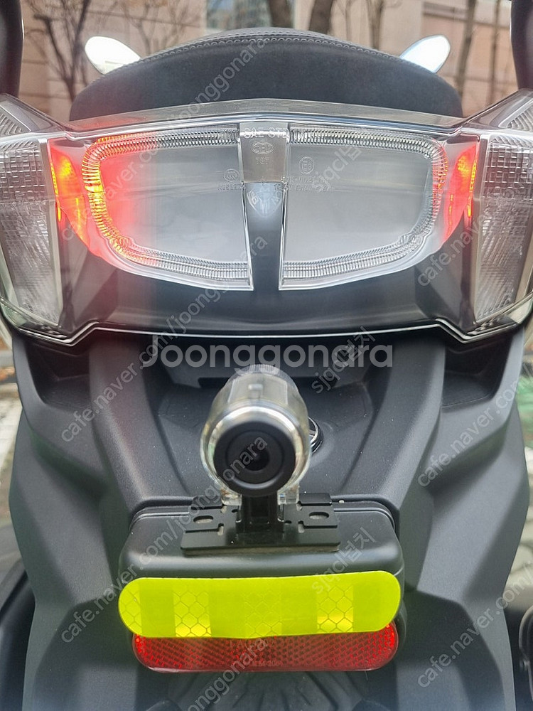 bmw c400gt--6