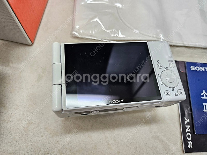 소니 ZV-1F 화이트 +64기가 메모리--4