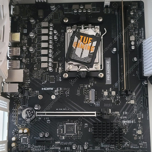 MSI PRO A620M-E (A620) AM5 메인보드 팝니다