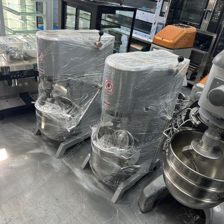 업소용반죽기 호바트, 소프트밀, 스파, 영송 20L/30L/40L 반죽기 거품기 교반기 제과제빵 이미지