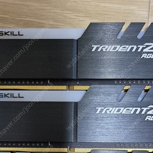 지스킬 트라이던트z rgb ddr4 3200 8x2 16g 팝니다