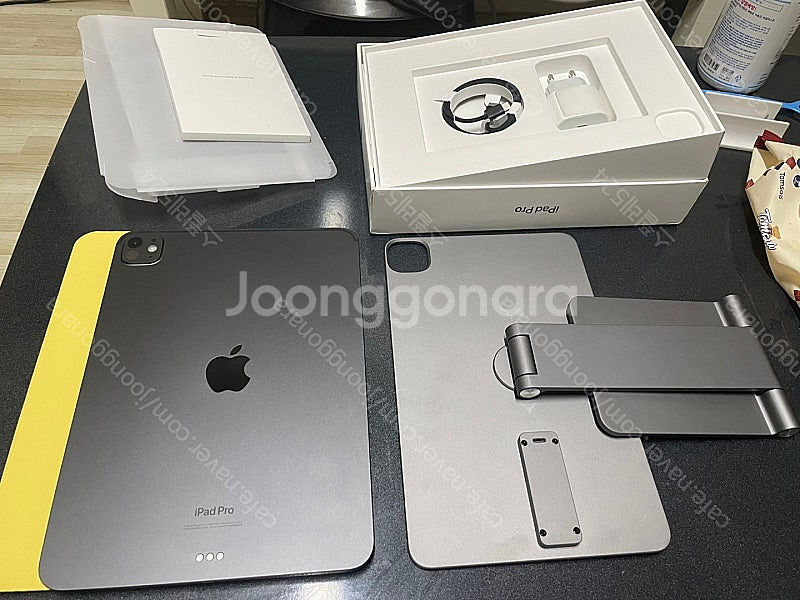 아이패드 프로 5세대 m4 11인치 1tb 팝니다.--0