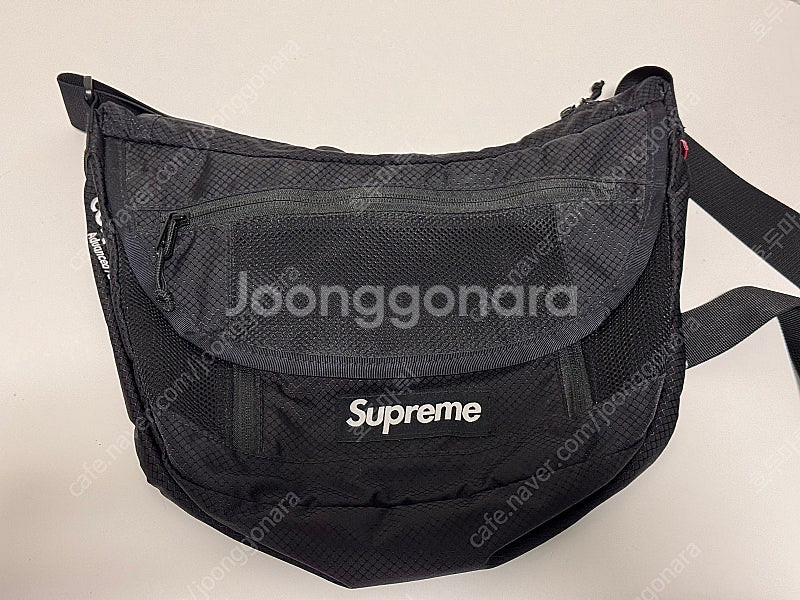 슈프림 스몰메신저백 22ss--0