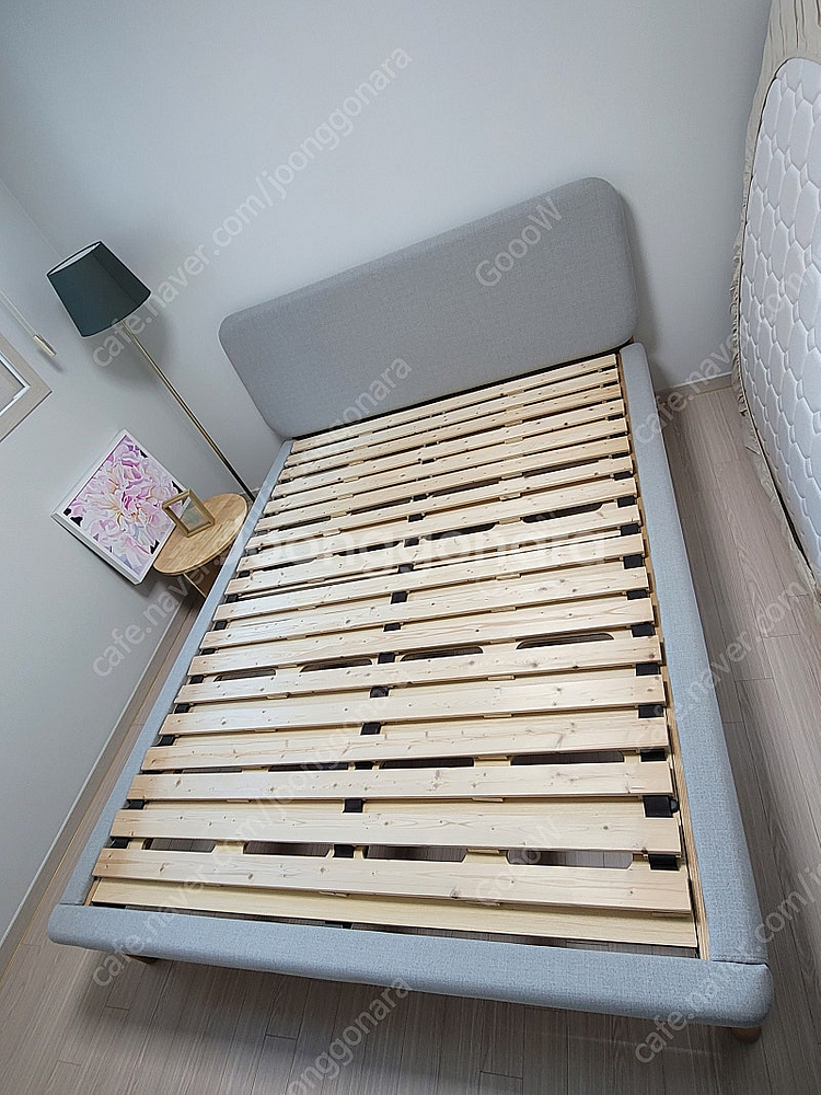 코알라 패딩턴 패브릭 침대 프레임(퀸)--0