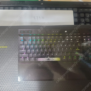 커세어 K70 MAX RGB MGX 마그네틱축 팝니다