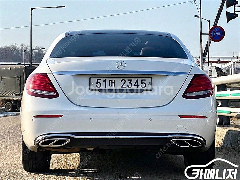 [벤츠]E-클래스 W213 E220d 아방가르드 중고차...--3
