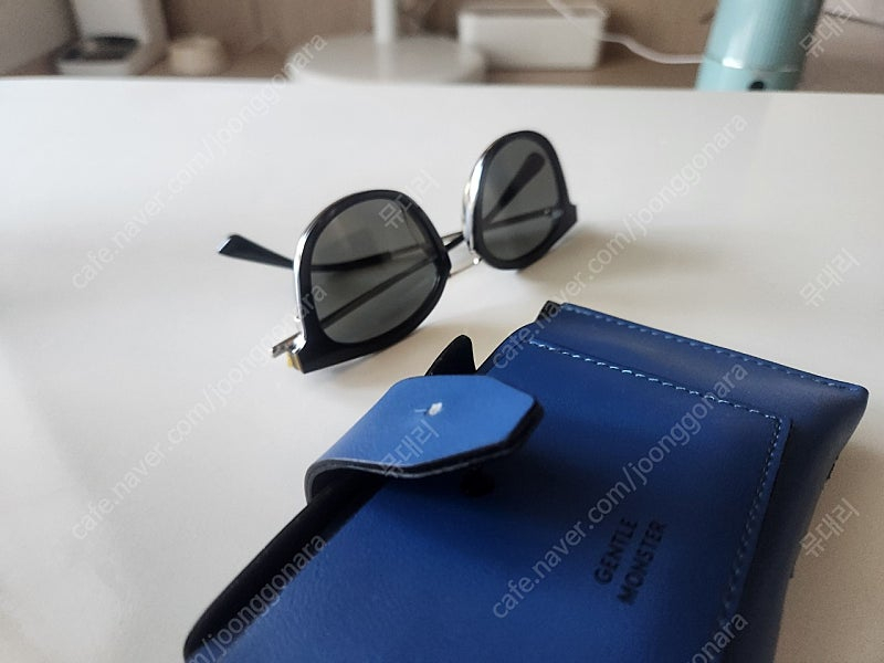 젠틀몬스터 선글라스 이미지