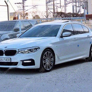 중고차 BMW 5시리즈(7세대) 530i M스포츠팩 플러스 20년형 89,000키로 중고차전액할부 ★ 여유자금 ★ 수원 ★