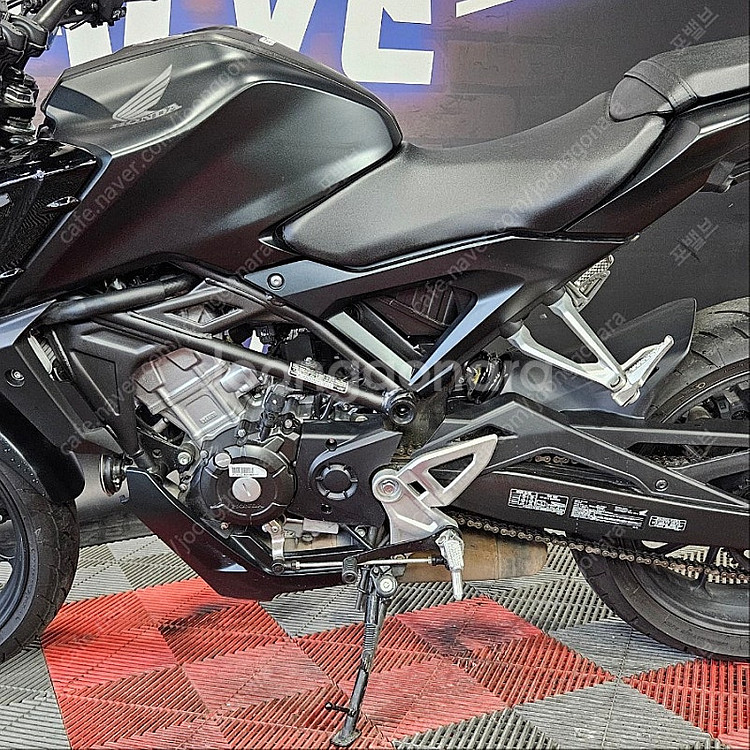 [포밸브] 23년식24년출고 혼다 CB125R : 입문...--9