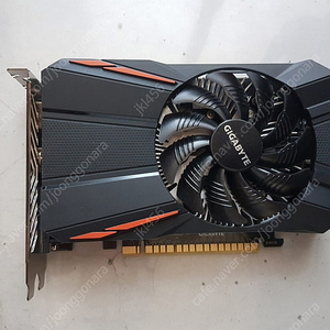 그래픽카드 GIGABYTE GTX1050 2G 50000원 팝니다