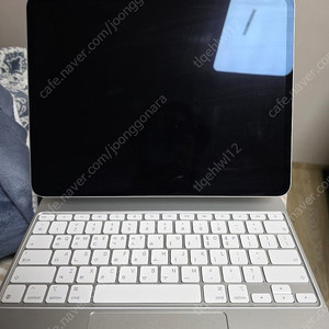 아이패드 프로13 실버 256팝니다