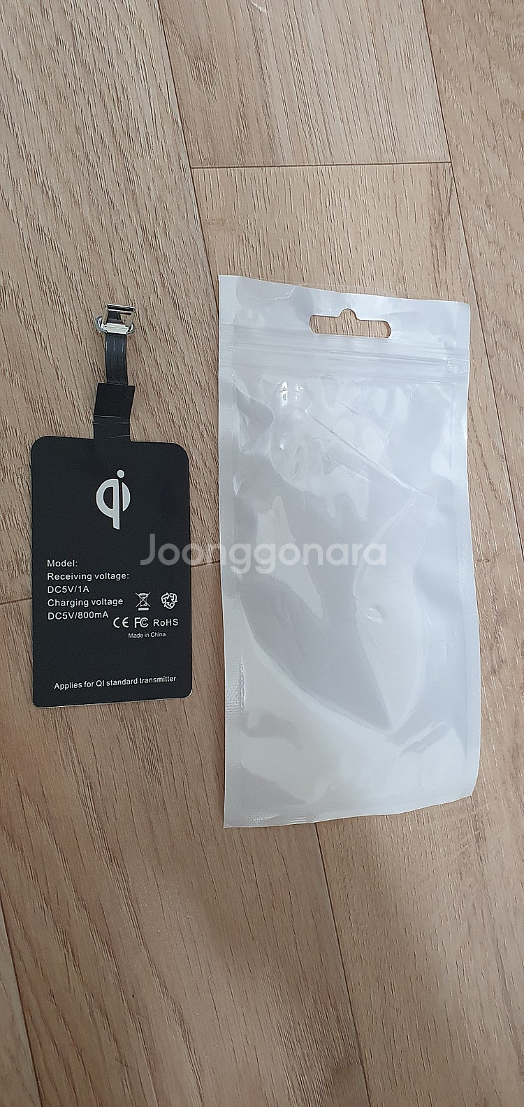 스마트폰 무선충전패드 C타입 새제품 만원에 드립니다 -...--1