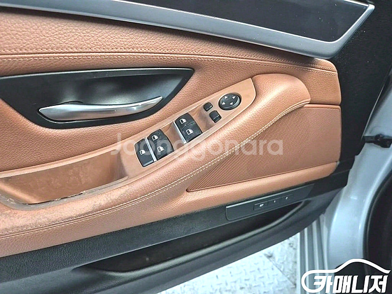[BMW]5시리즈 (F10) 520d (5인승) 201...--7