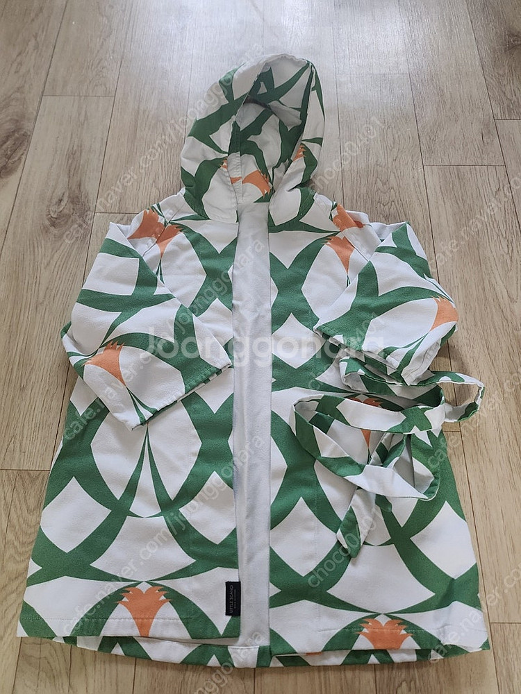 배럴 키즈 래시가드 상의 L사이즈 6-7세--9