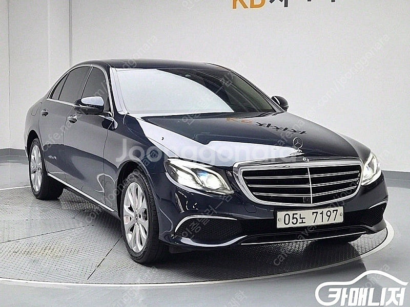 [벤츠]E-클래스 W213 E300 4MATIC 익스클...--2