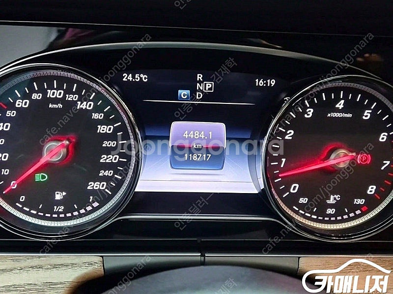 [벤츠]E-클래스 W213 E300 4MATIC 익스클...--6