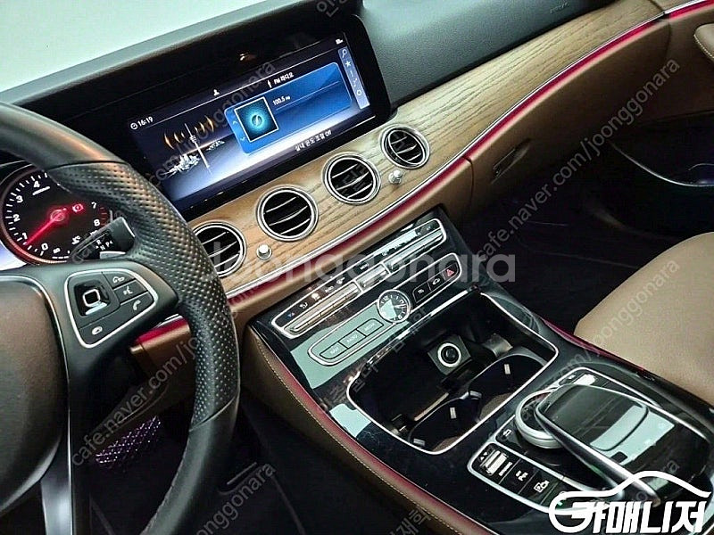 [벤츠]E-클래스 W213 E300 4MATIC 익스클...--9