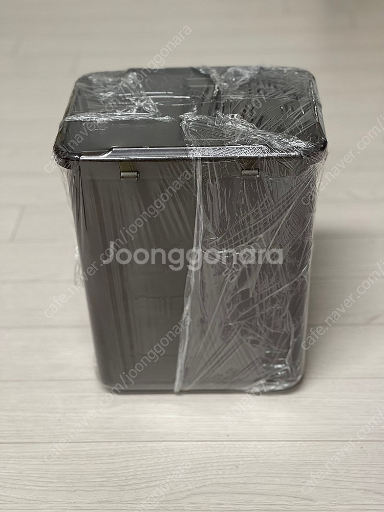 삼성 김치냉장고313리터 중칸 하칸 10.8L 안심김치...--1