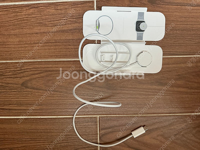 애플워치9에 들어있던 마그네틱 급속충전 패브릭 신형 새...--0