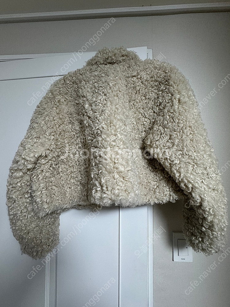 ssongstudio Part.7 Fauk fur jacket 쏭스튜디오 폭스퍼 자켓--2