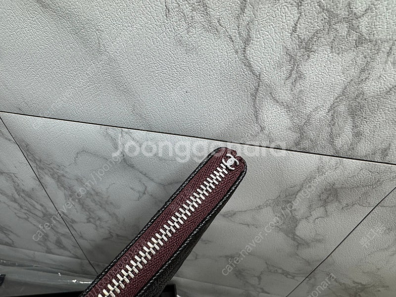 샤넬 클러치 미디움 새상품 블랙 은장 팔아요~ 부산직거...--4