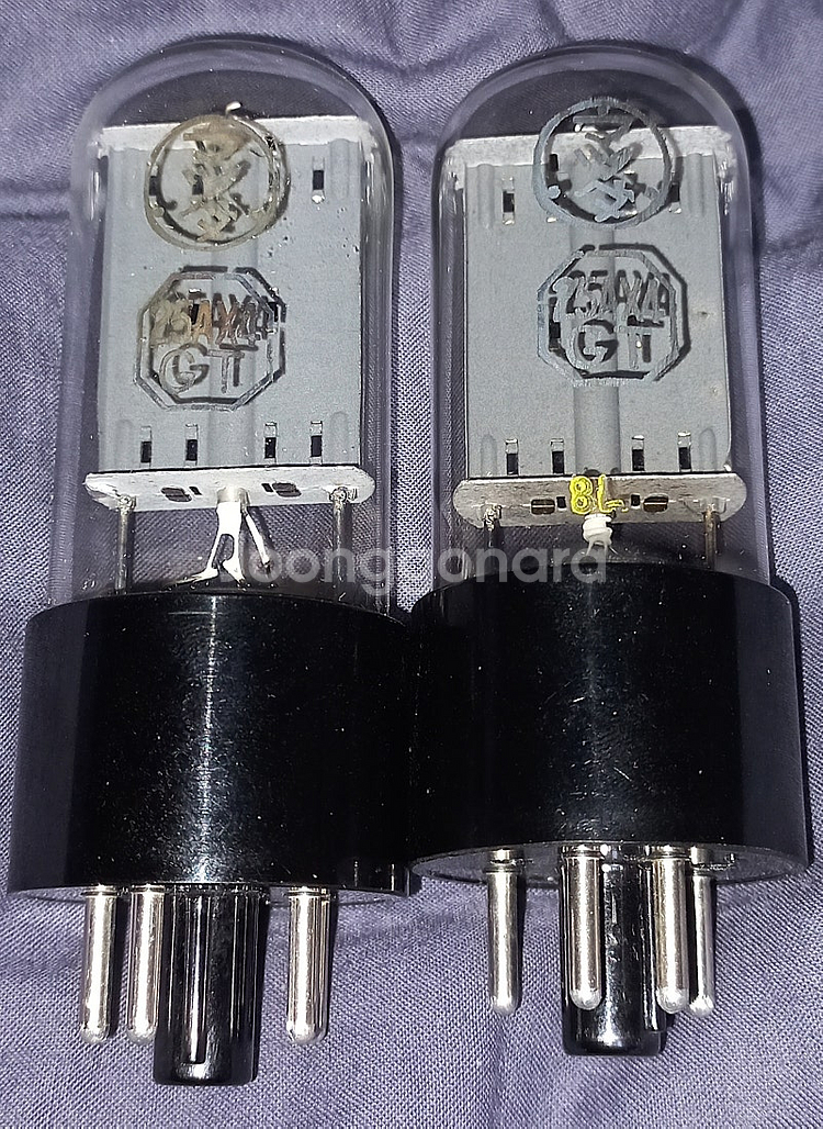정류관 마츠다 25AX4GT 구관 2개 팝니다--1