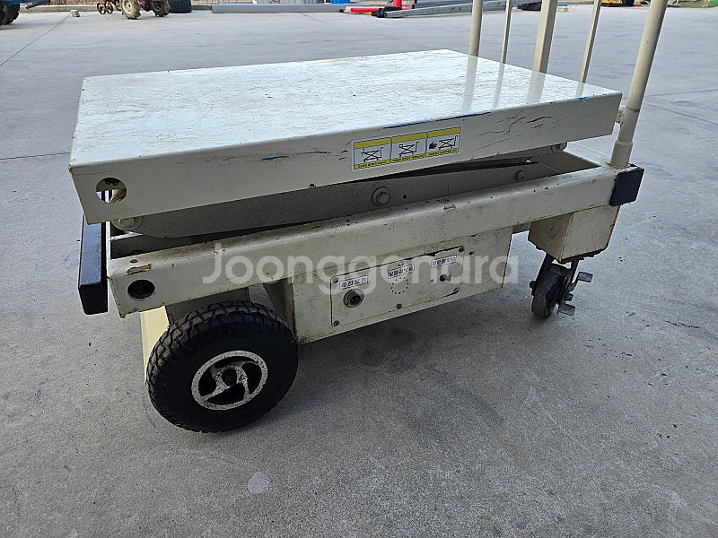 전동 테이블 리프트 유압식 400Kg--7