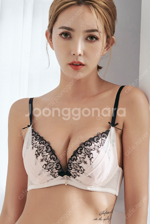큐모모 달콤한 밀크 딸기우유 80c 얇은L 세트--0