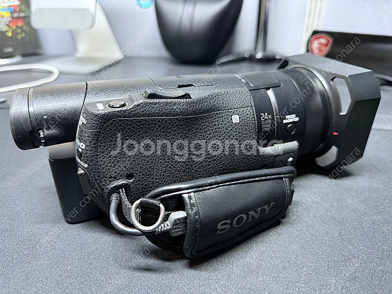 Sony HDR-CX900 캠코더--1