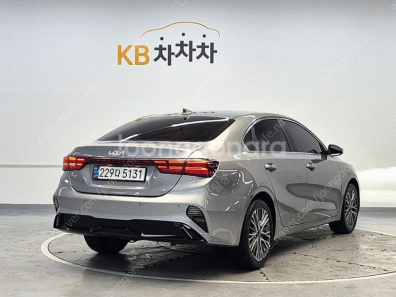 기아 더뉴 K3 2세대 16 가솔린 시그니처 중고차 판...--2