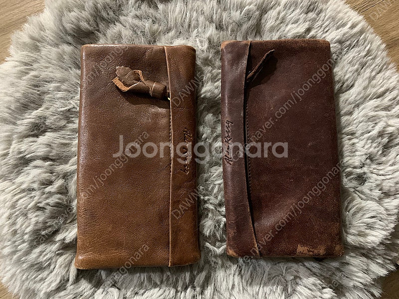 빈티지 가죽 장지갑 2종 판매합니다.--1
