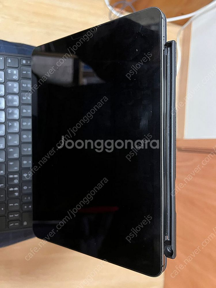 아이패드 프로 M1 11인치 셀룰러 모델--0