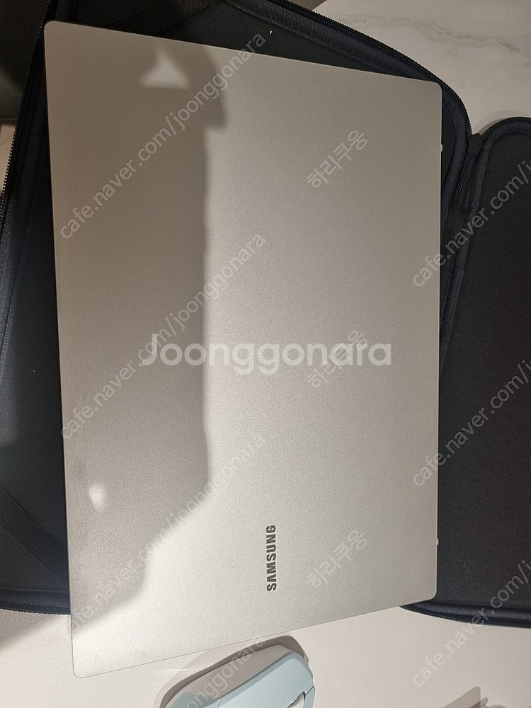 갤럭시 북고 LTE 상태 S급 팝니다!--1