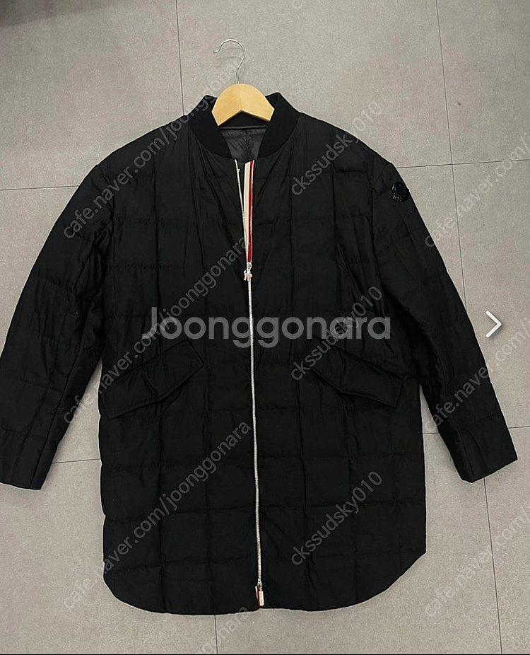 몽클레어 톰브라운 블루감마 롱 경량패딩--1