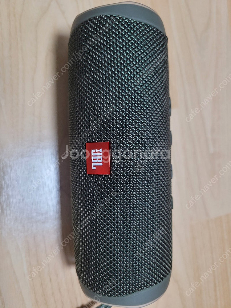 jbl flip5 고장제품 판매합니다(새것같음)--0