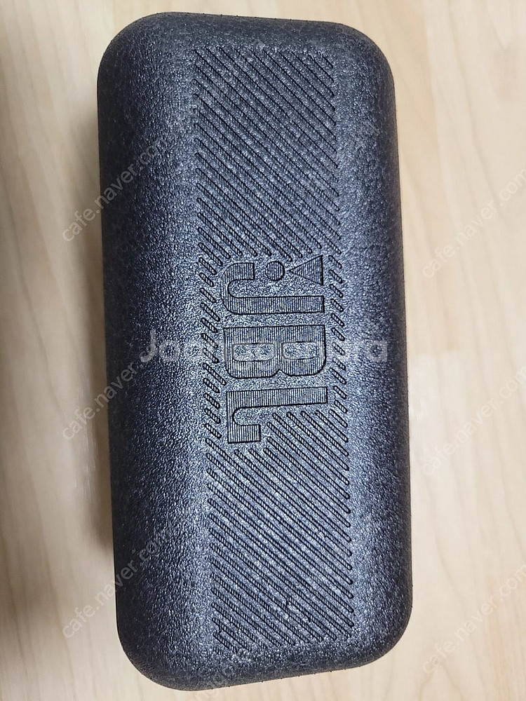 jbl flip5 고장제품 판매합니다(새것같음)--2