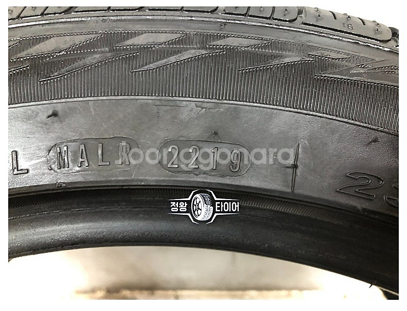중고타이어 넥센타이어 엔프리즈 AH8 235/45R18...--5