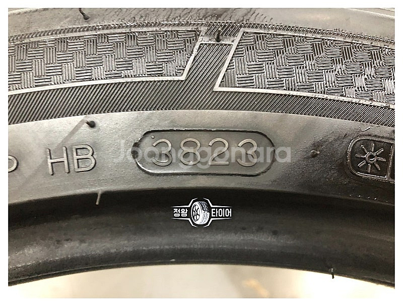 중고타이어 한국타이어 키너지STAS 235/45R18 ...--5