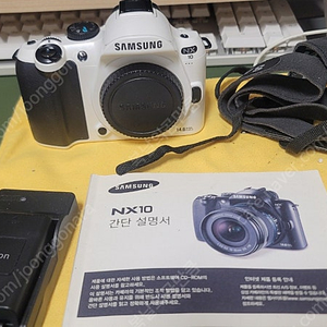 삼성 미러리스 카메라 NX10번들세트