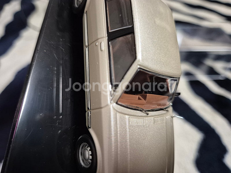 포드 그라나다 모형 자동차--9