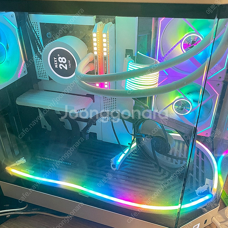 화이트감성 데스크탑 본체(그래픽카드, ssd 제외)--0